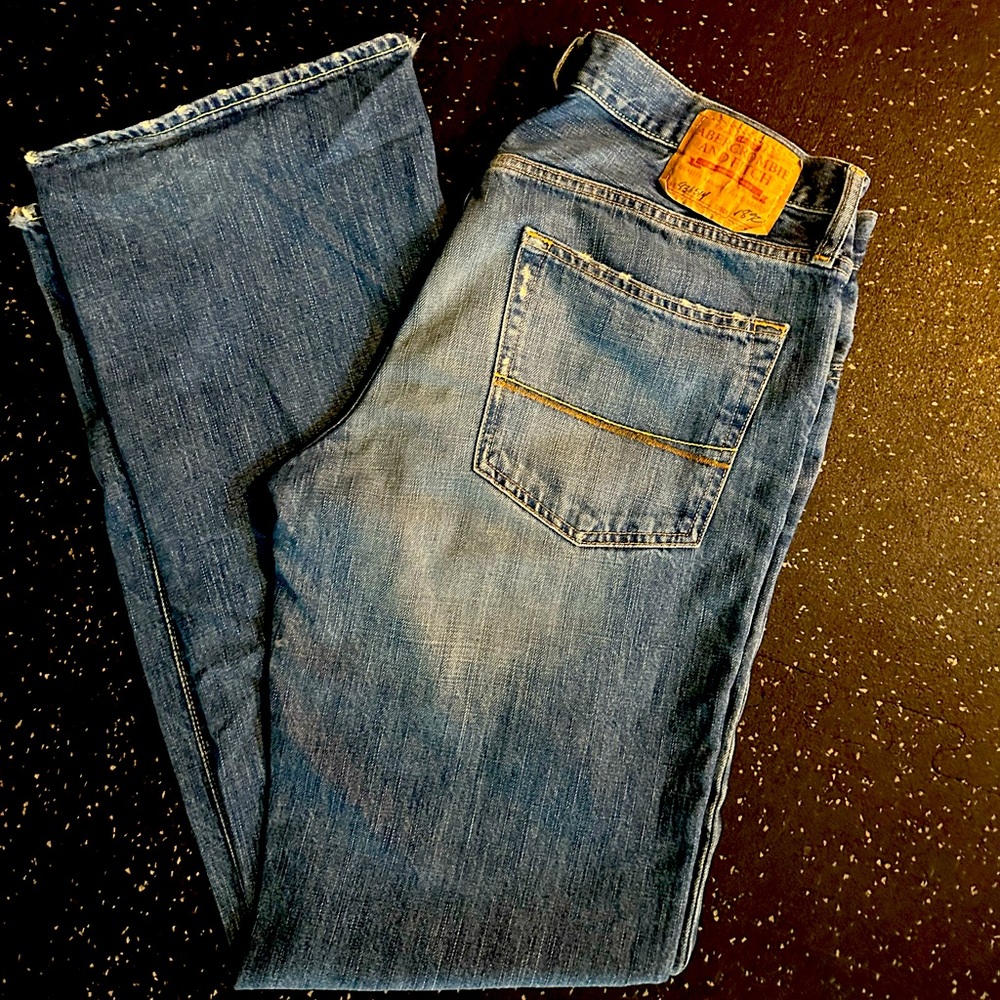 Men’s denim Jeans, Abercrombie and Fitch 32x34